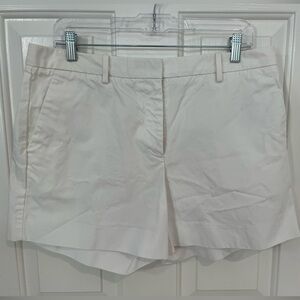 white chino shorts size 10